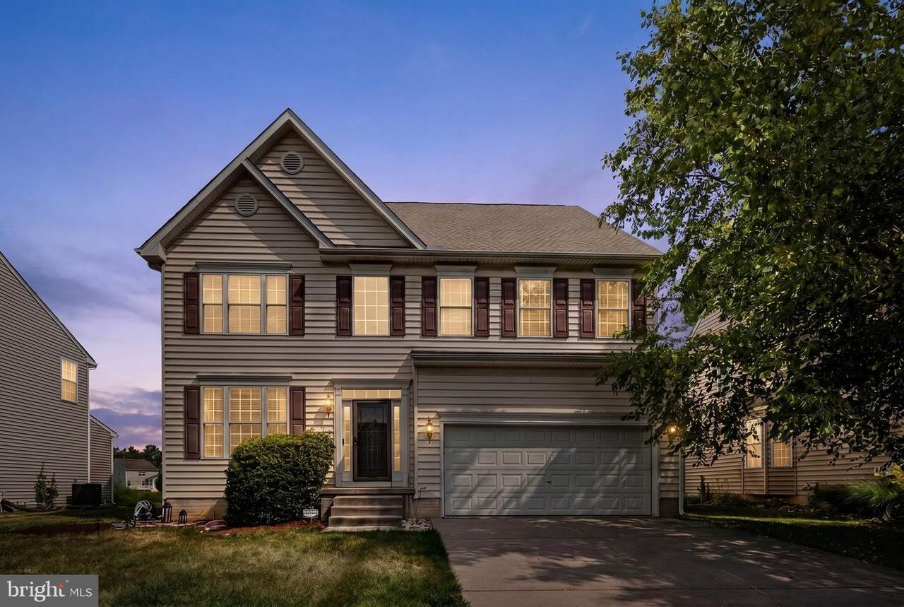 43 Barkley Court - Photo 1