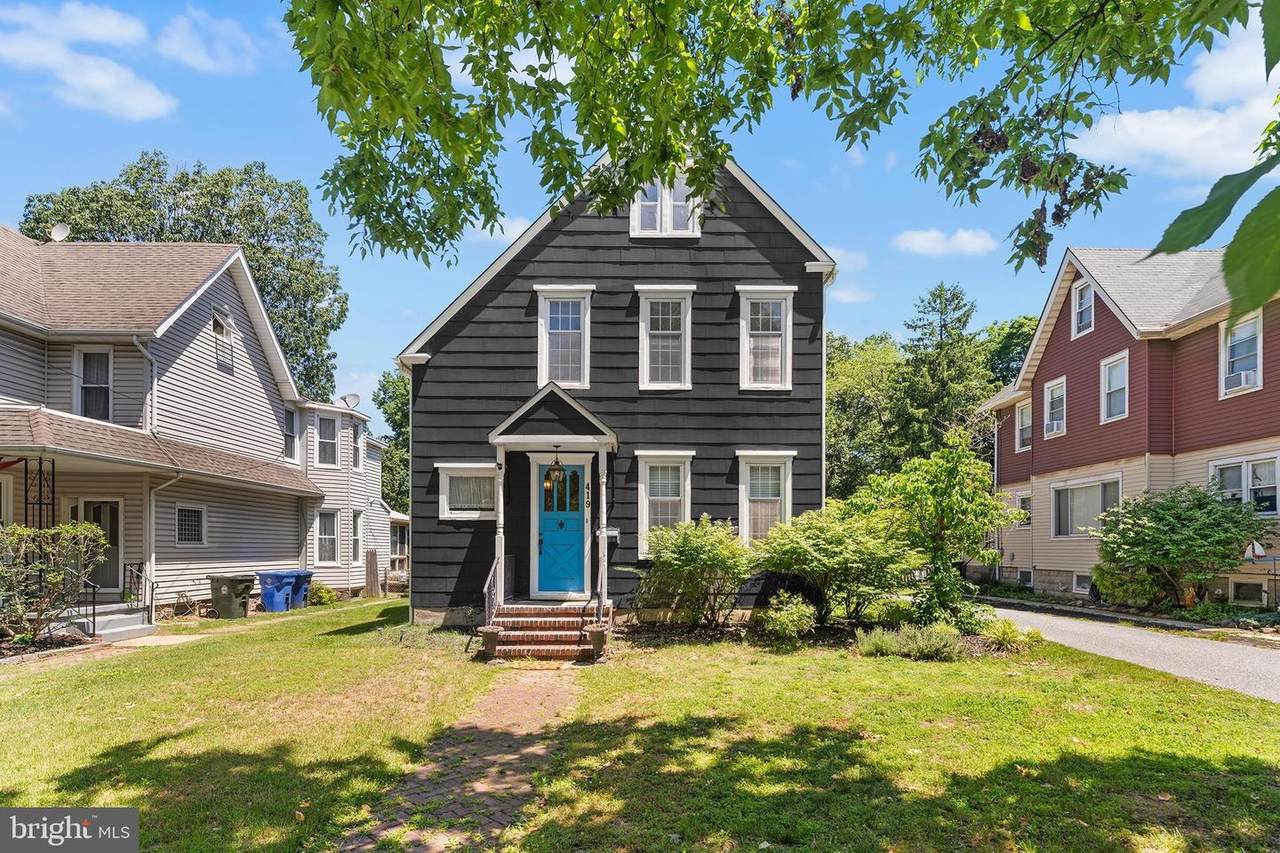 419 Elm Avenue - Photo 1