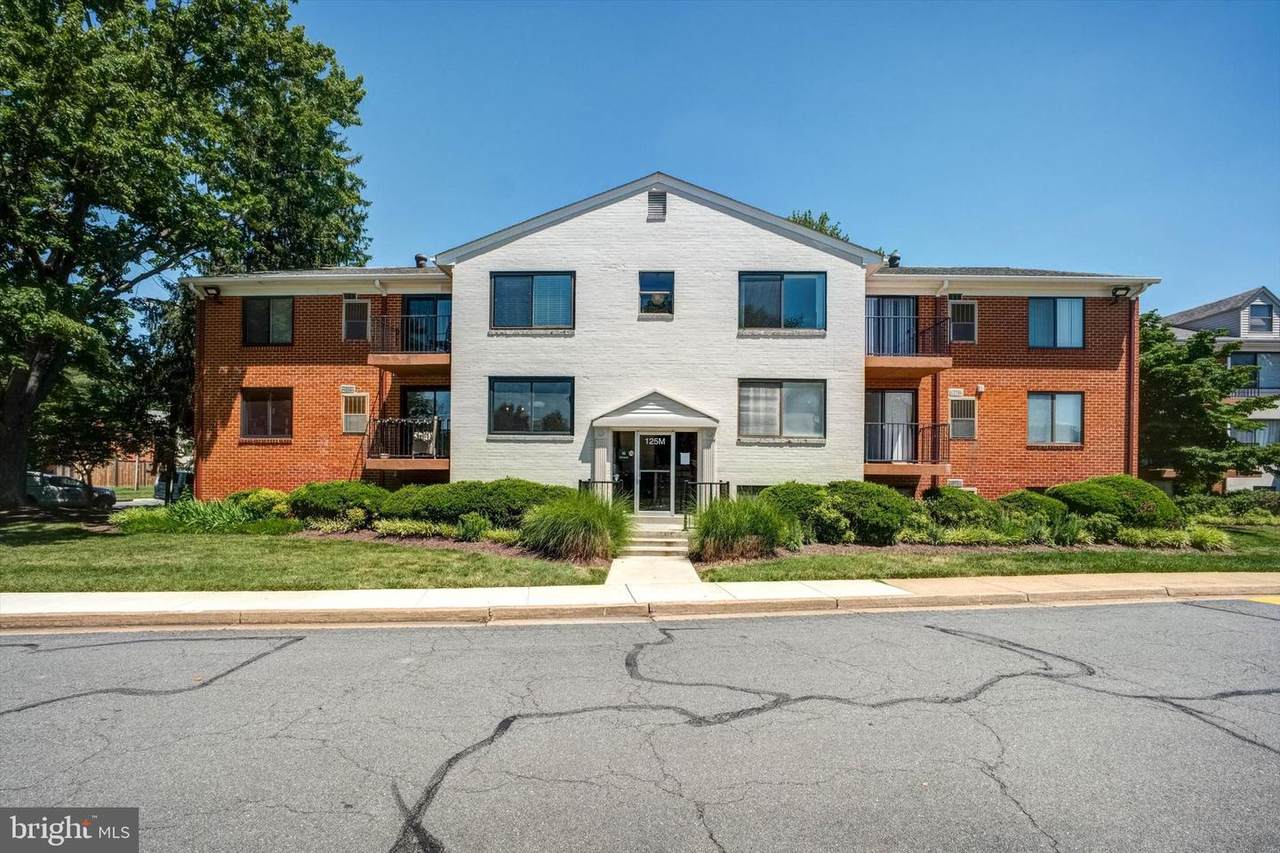 125-M Clubhouse Drive - Photo 1