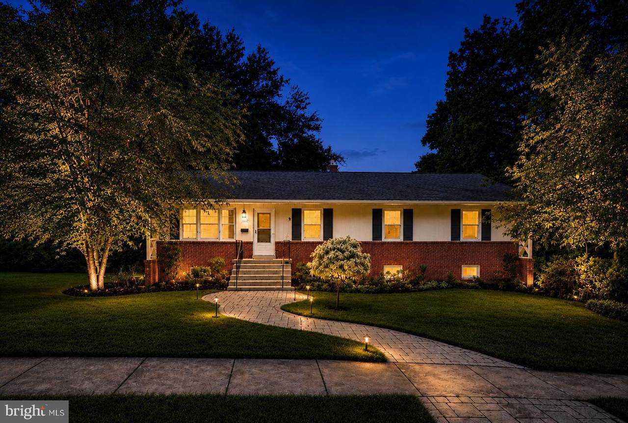 7608 Salem Road - Photo 1