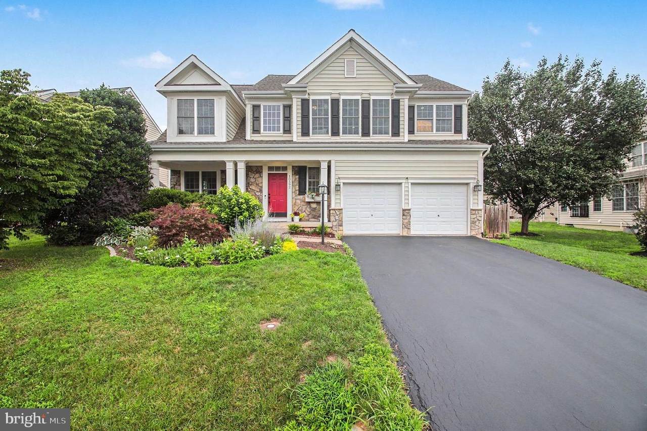 10592 Tattersall Drive - Photo 1