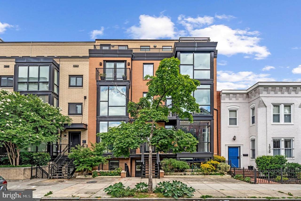 1931 12TH Street - Photo 1