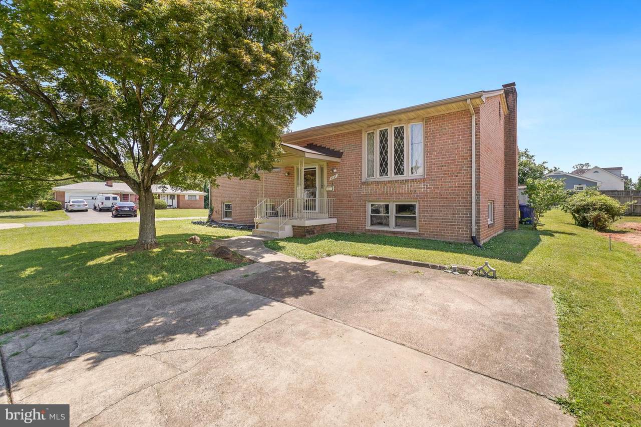 6629 Harriett Street - Photo 1
