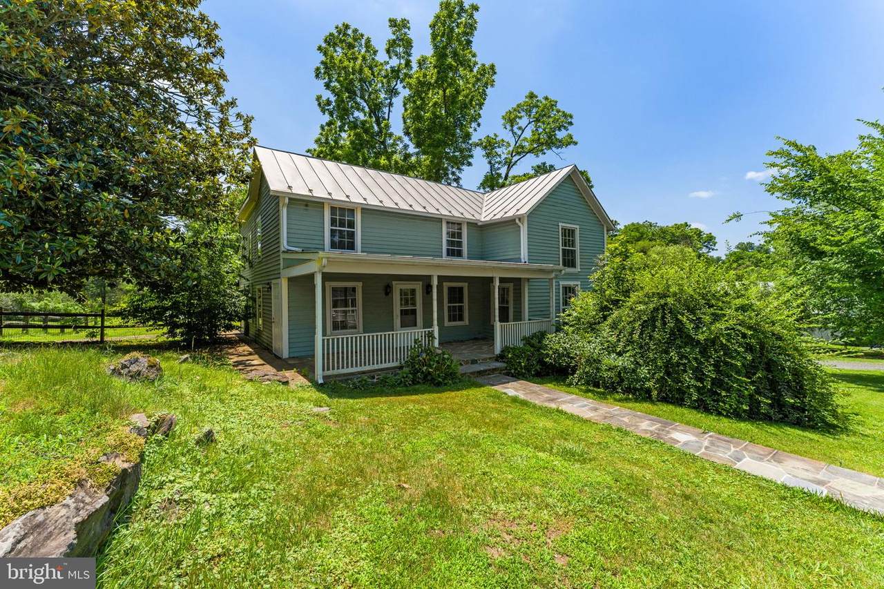 9027 John S Mosby Highway - Photo 1