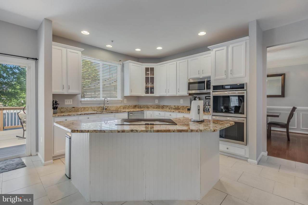 10012 River Walk Terrace - Photo 1