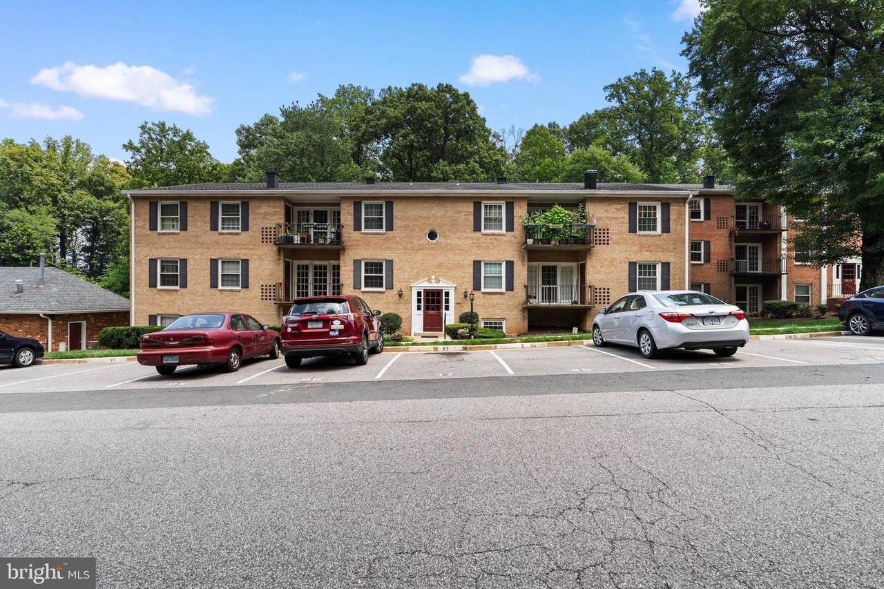 3901 Lyndhurst Drive - Photo 1