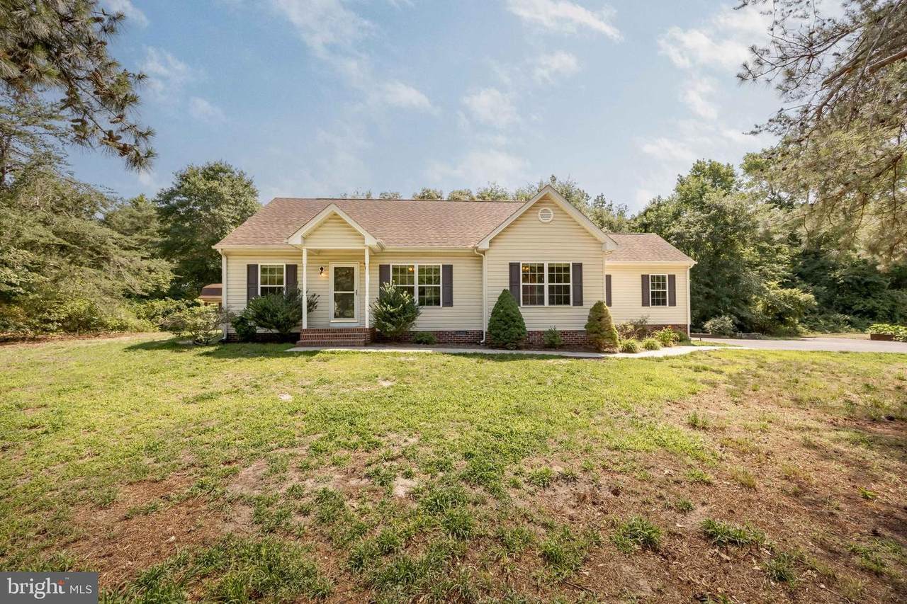 6033 Deer Creek Drive - Photo 1