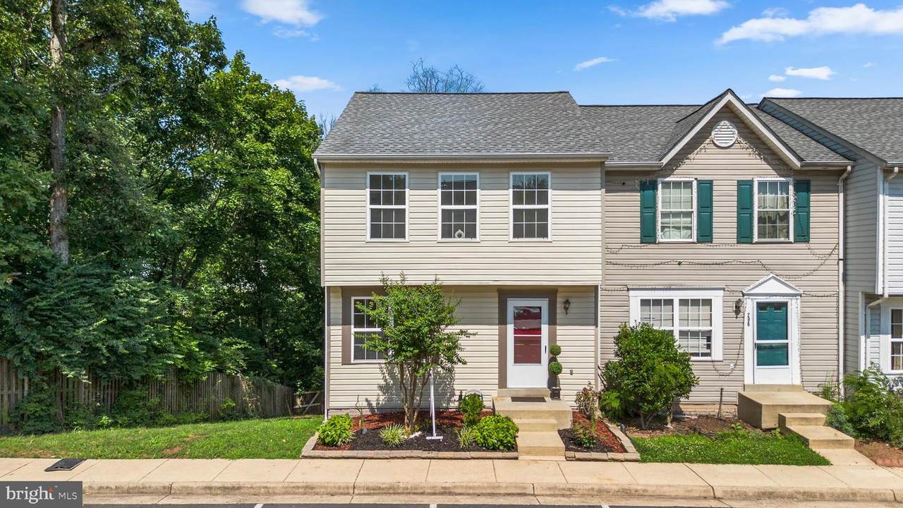 298 Moseby Drive - Photo 1
