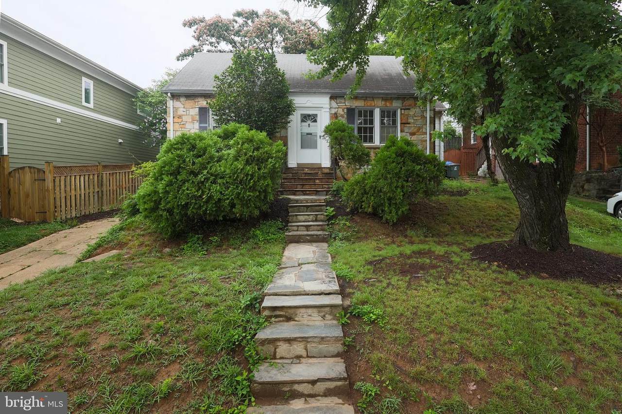 4827 16TH Road - Photo 1