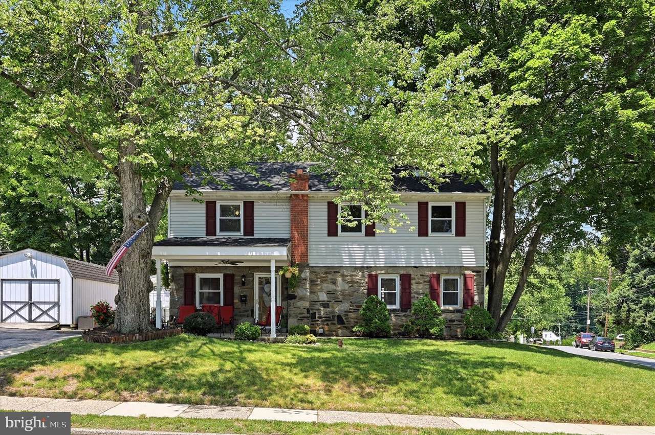 747 Surrey Road - Photo 1