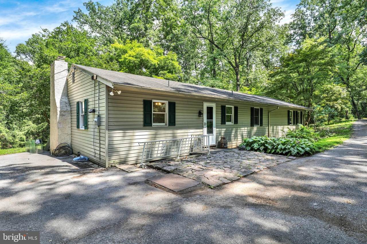 2253 Jones Road - Photo 1