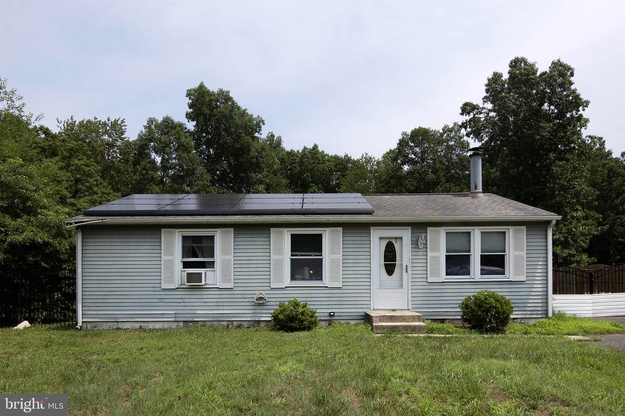 1662 Victory Avenue - Photo 1