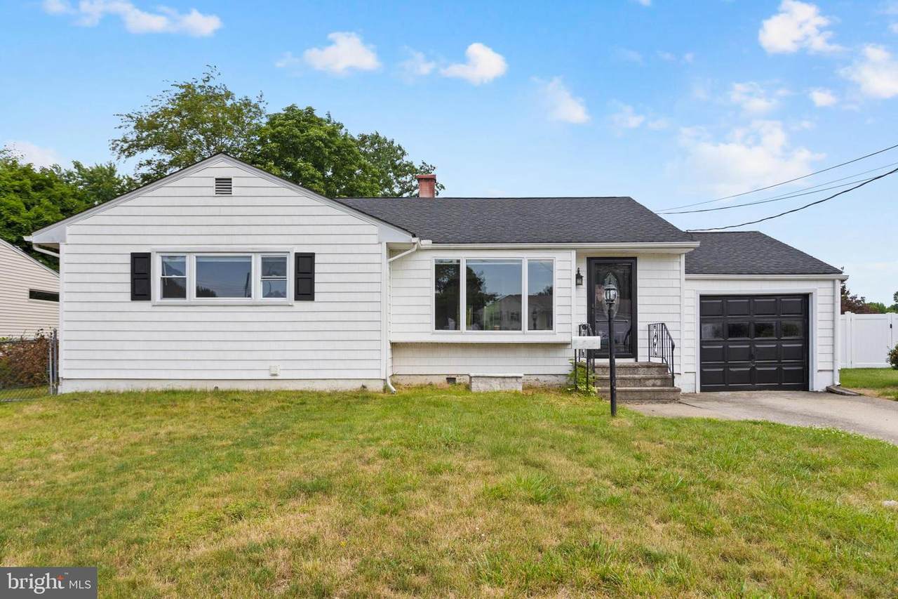 60 Sherbrooke Road - Photo 1