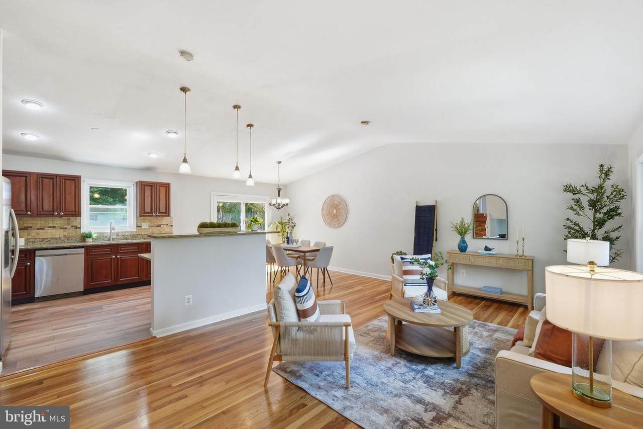 2704 Weller Road - Photo 1