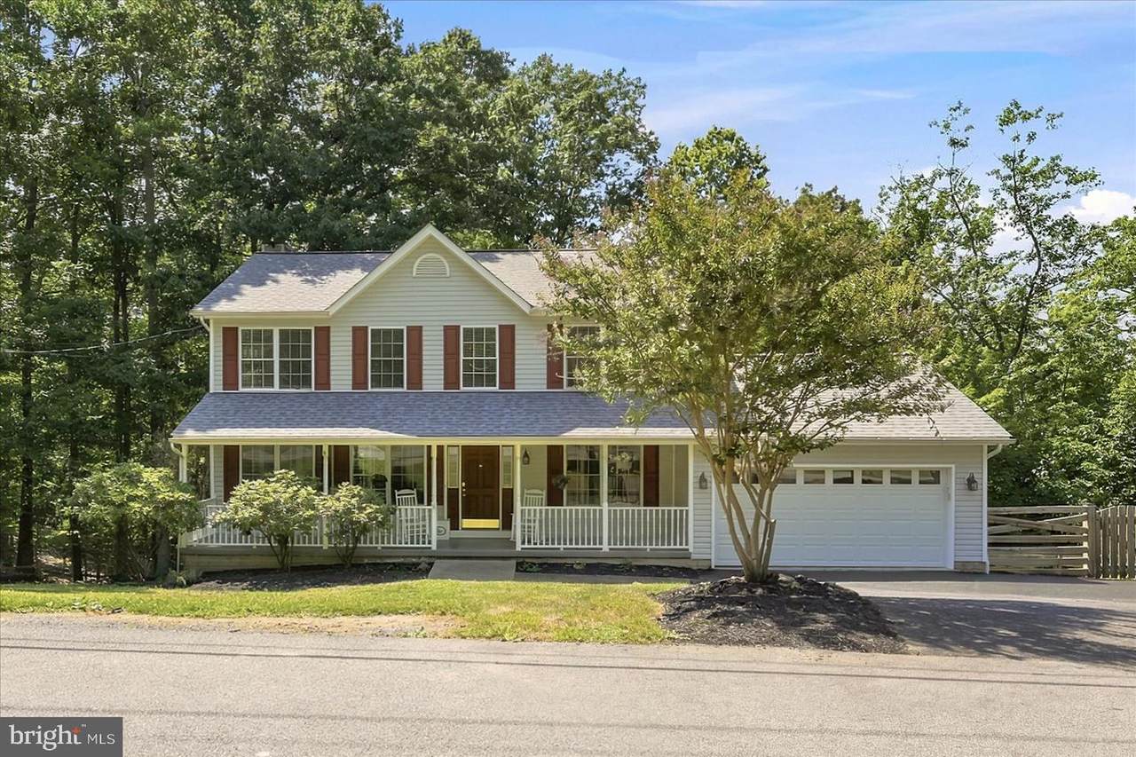 152 White Oak Court - Photo 1