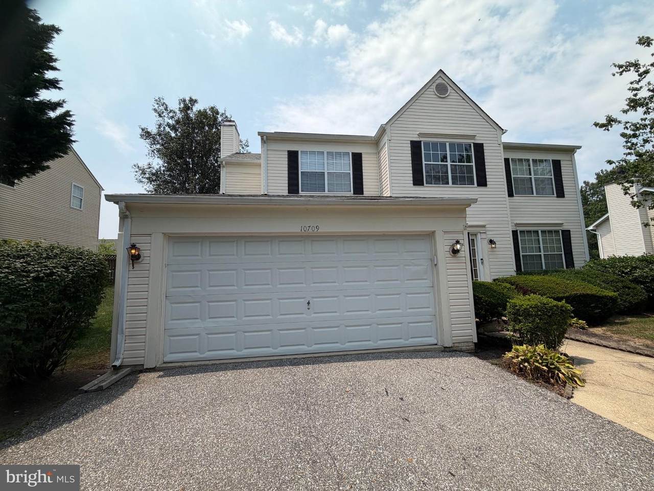 10709 Heatherleigh Drive - Photo 1