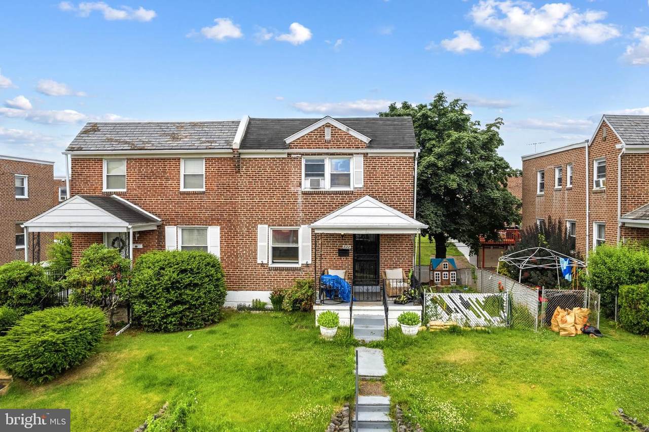 828 Laurel Road - Photo 1