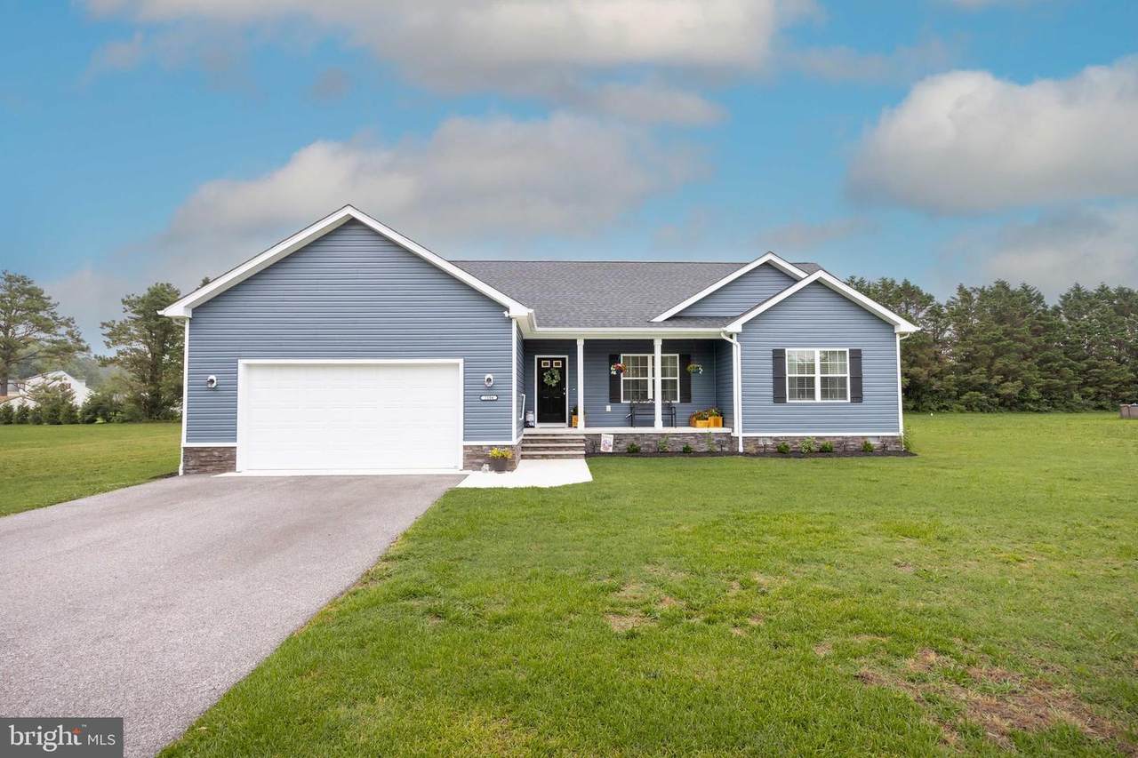 2104 Groton Road - Photo 1