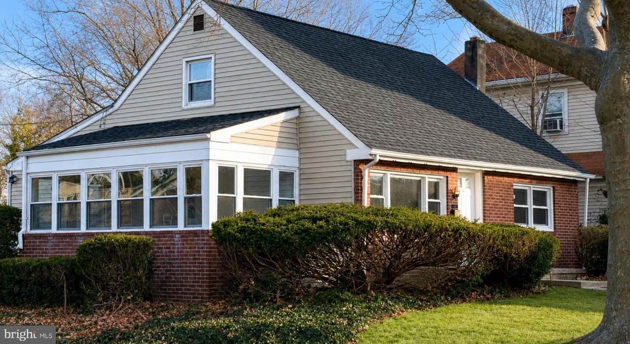 2220 Brunswick Avenue - Photo 1