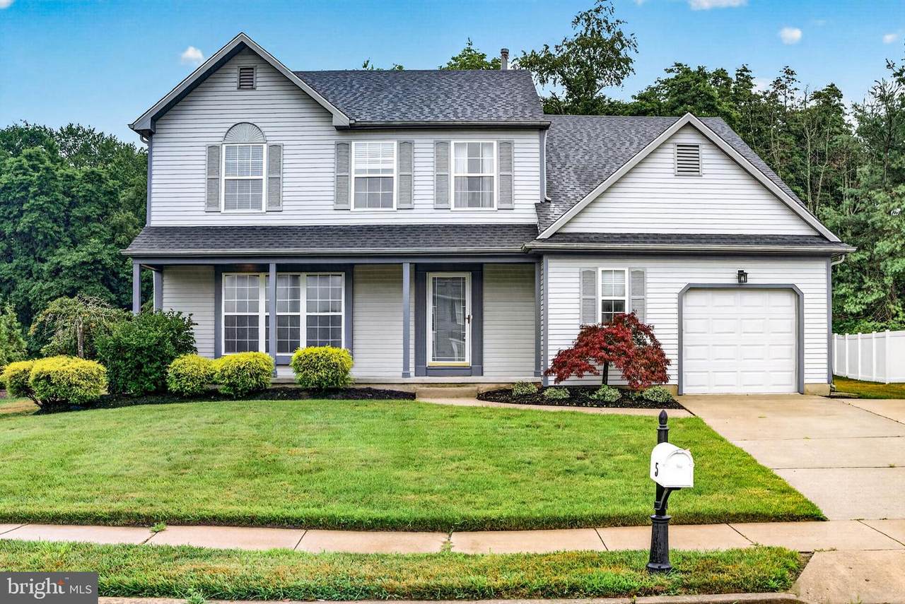 5 Elkins Lane - Photo 1