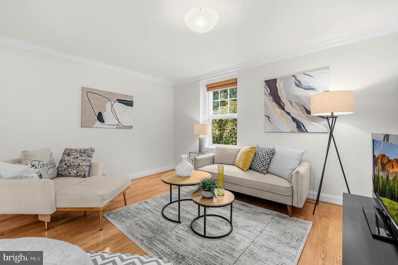 3930 Langley Court - Photo 1