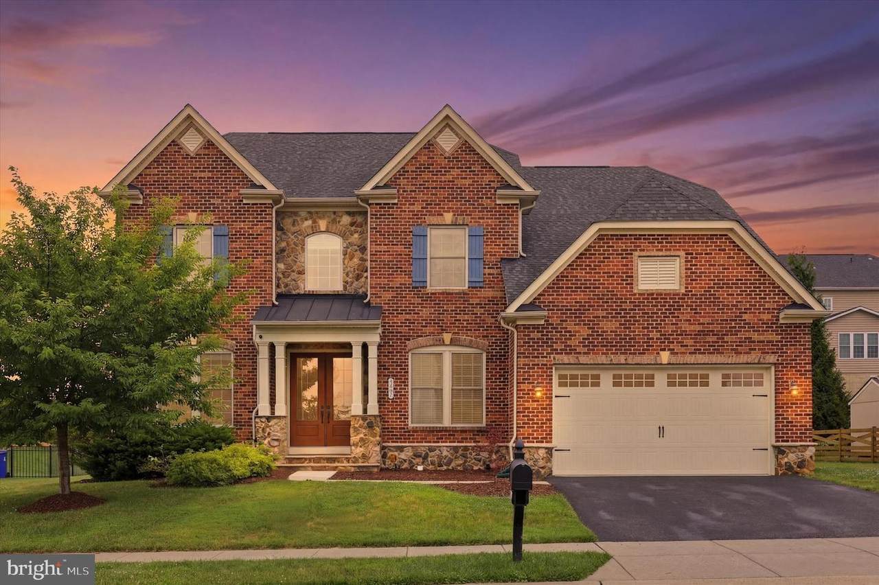 3425 Winmoor Drive - Photo 1