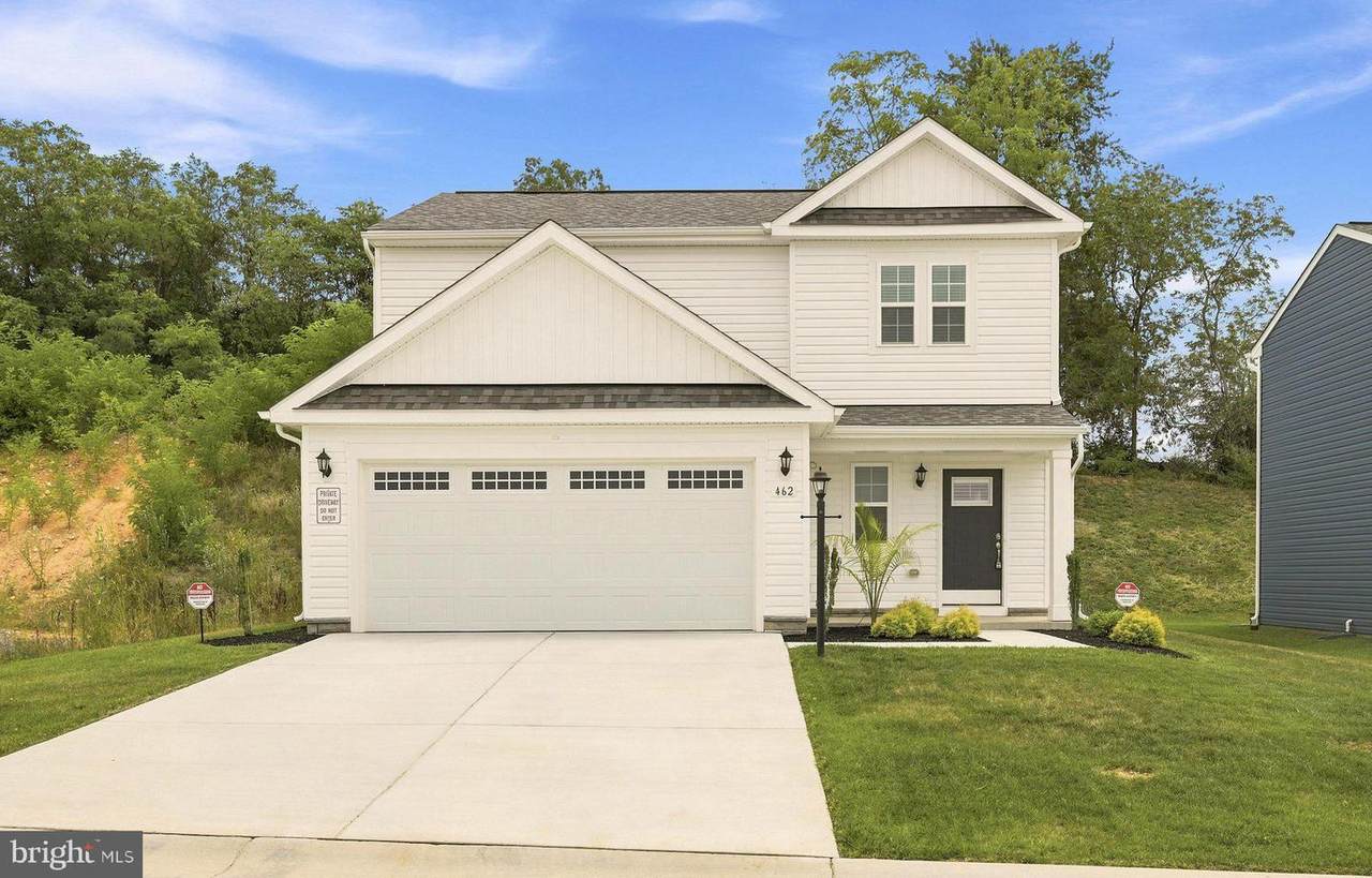 462 Ludgate Manor - Photo 1