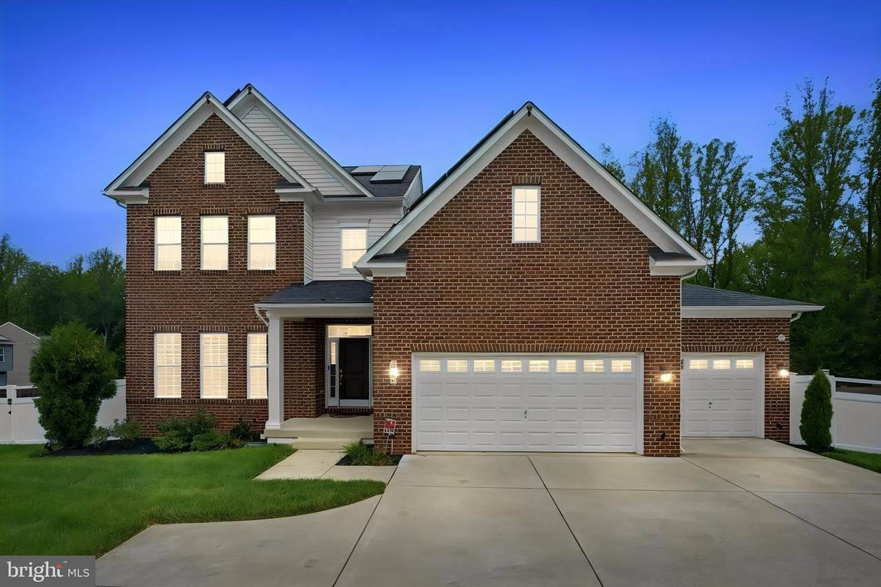 6006 Savannah Drive - Photo 1