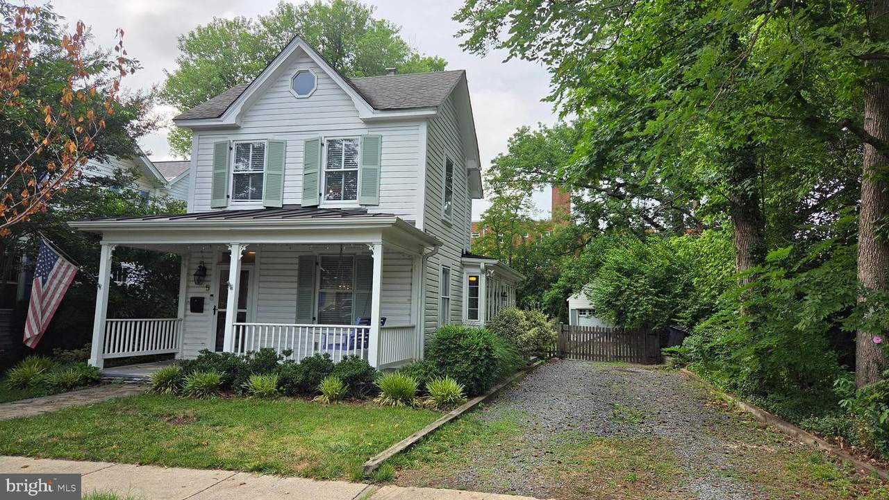 5 Alexandria Avenue - Photo 1