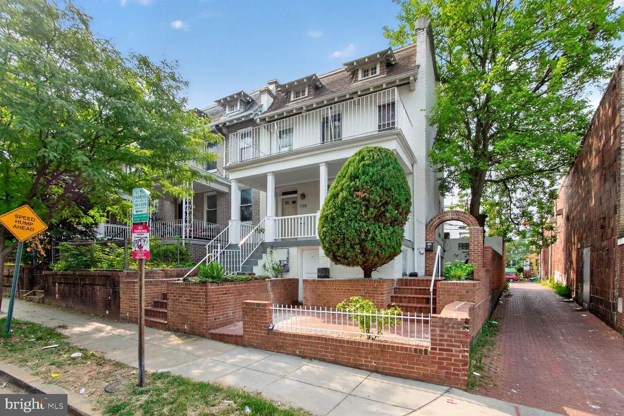 768 Quebec Place - Photo 1