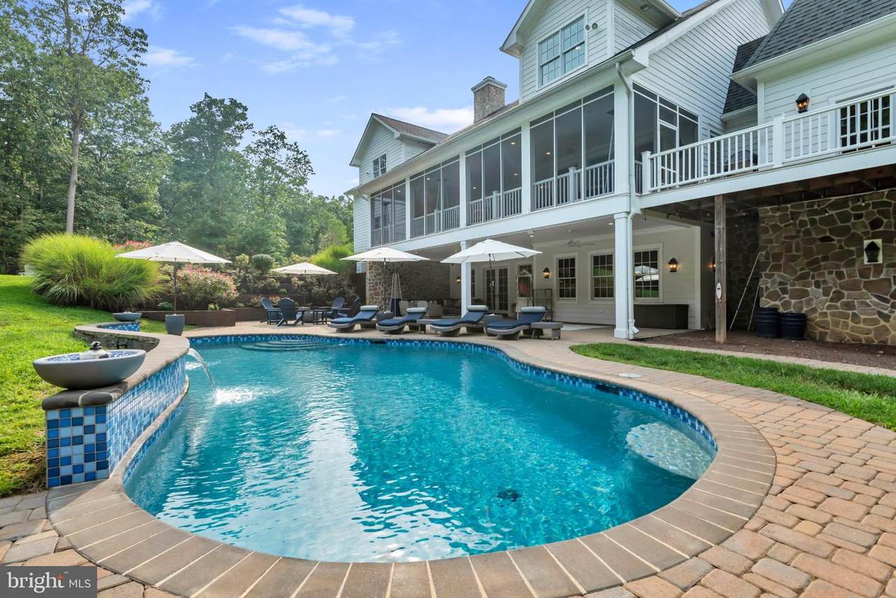 1011 Saint Anne Lane - Photo 1