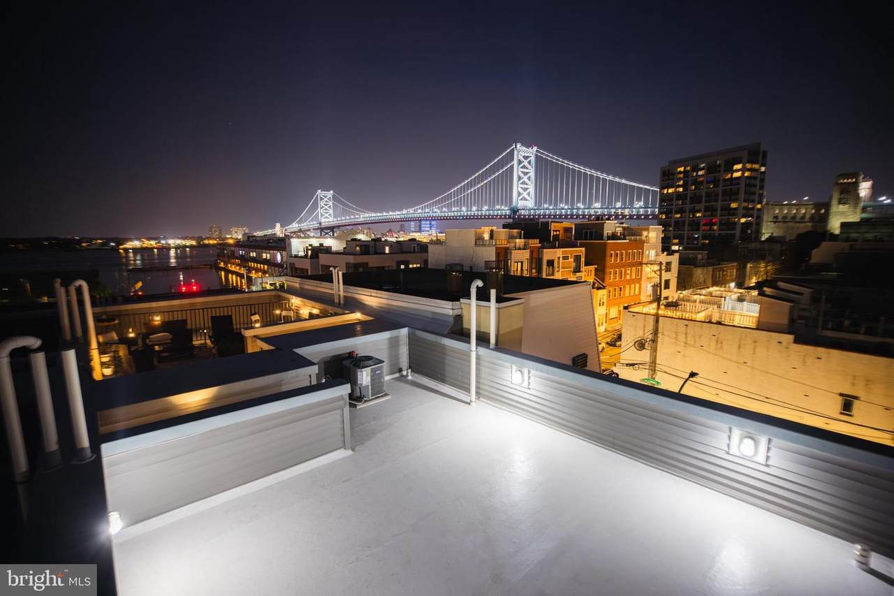 402 Front Street - Photo 1