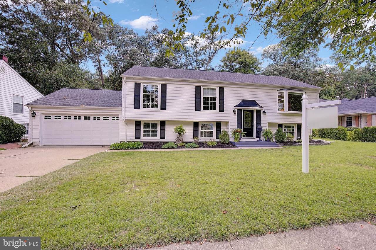 1543 Crofton Parkway - Photo 1