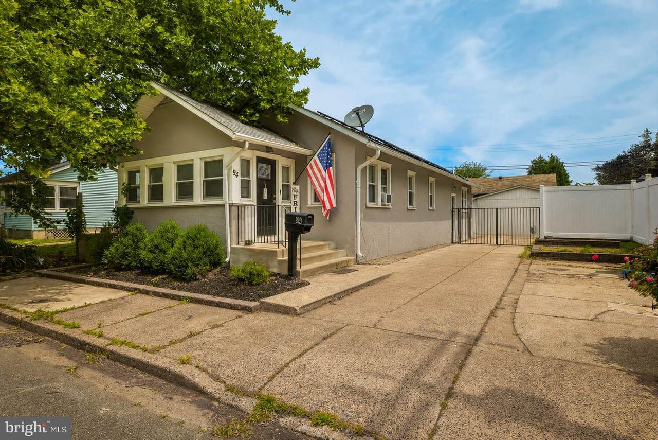 94 Highland Avenue - Photo 1