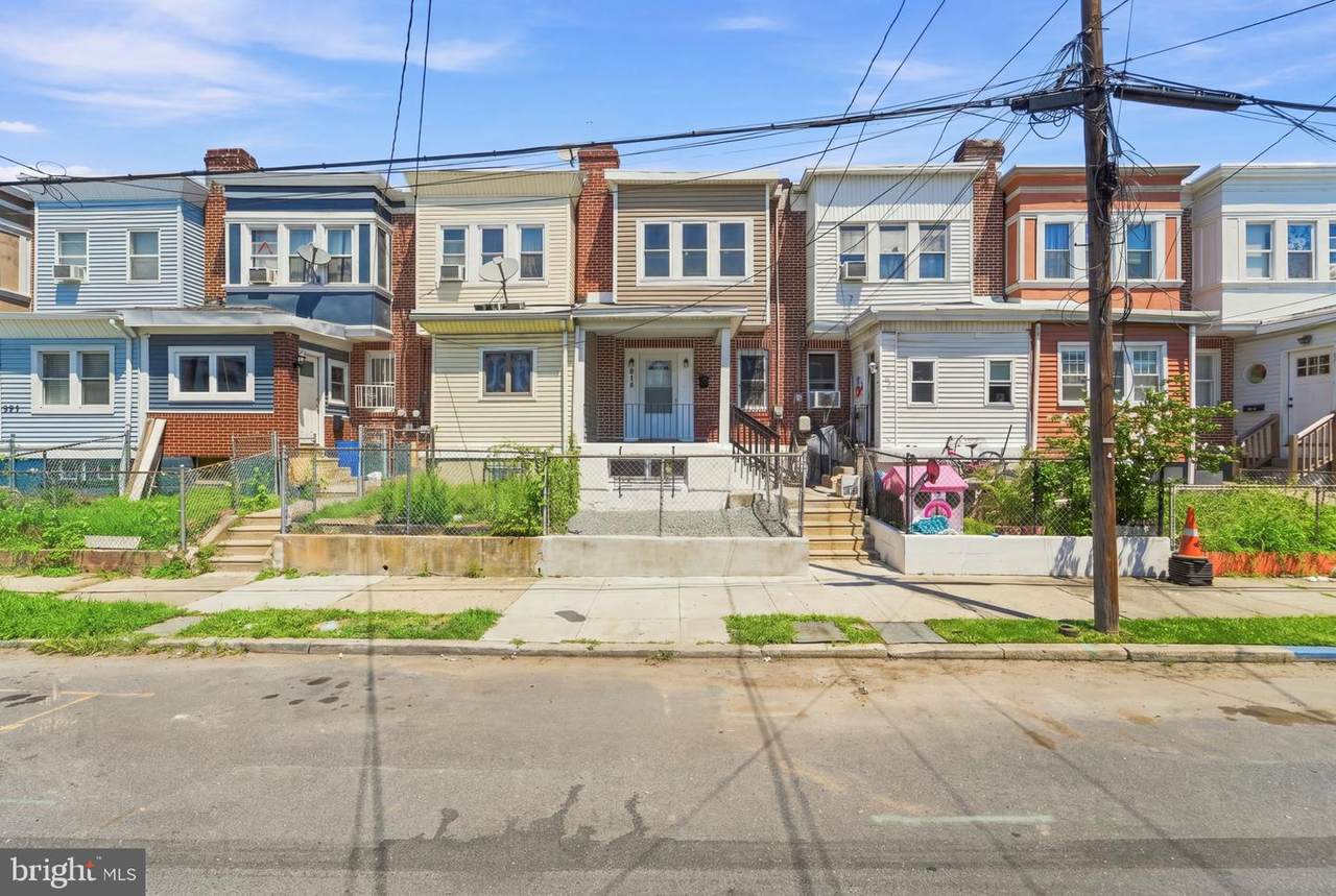 914 19TH Street - Photo 1