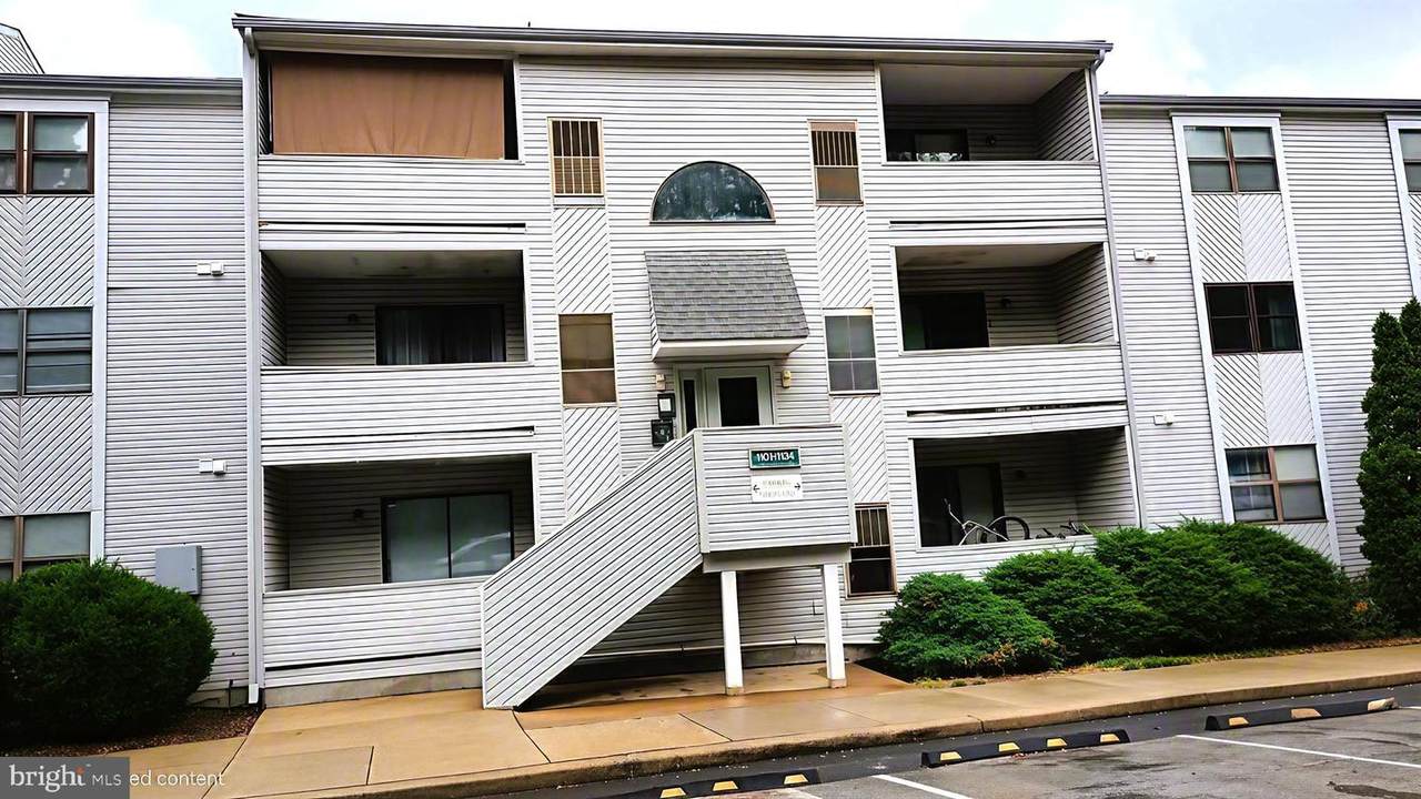 1113 Governor House Circle - Photo 1