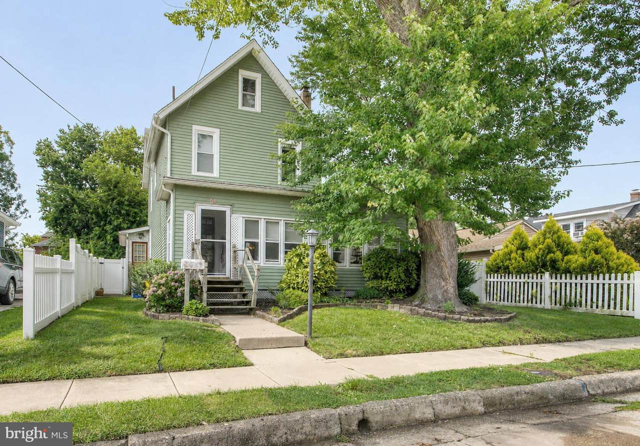 25 Oswego Avenue - Photo 1