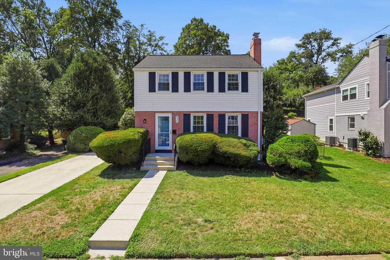 934 Longfellow Street - Photo 1