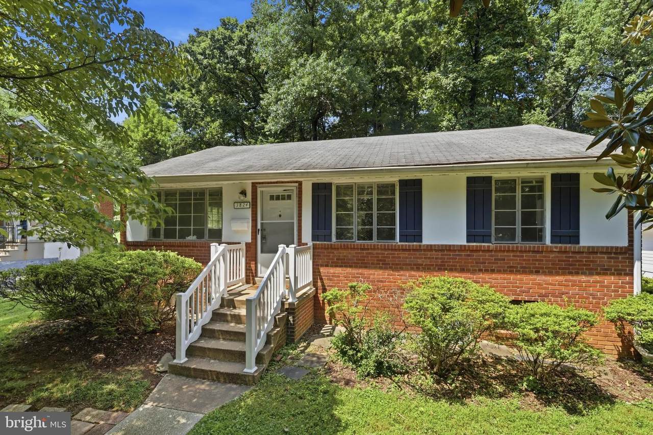 3824 Larchwood Road - Photo 1