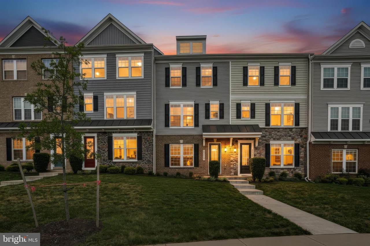 6310 Berkley Bridge Place - Photo 1