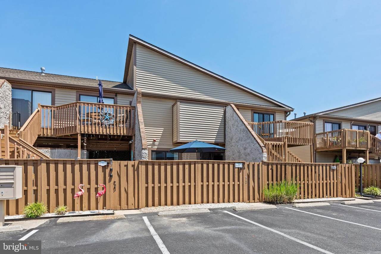 105 120TH Street - Photo 1
