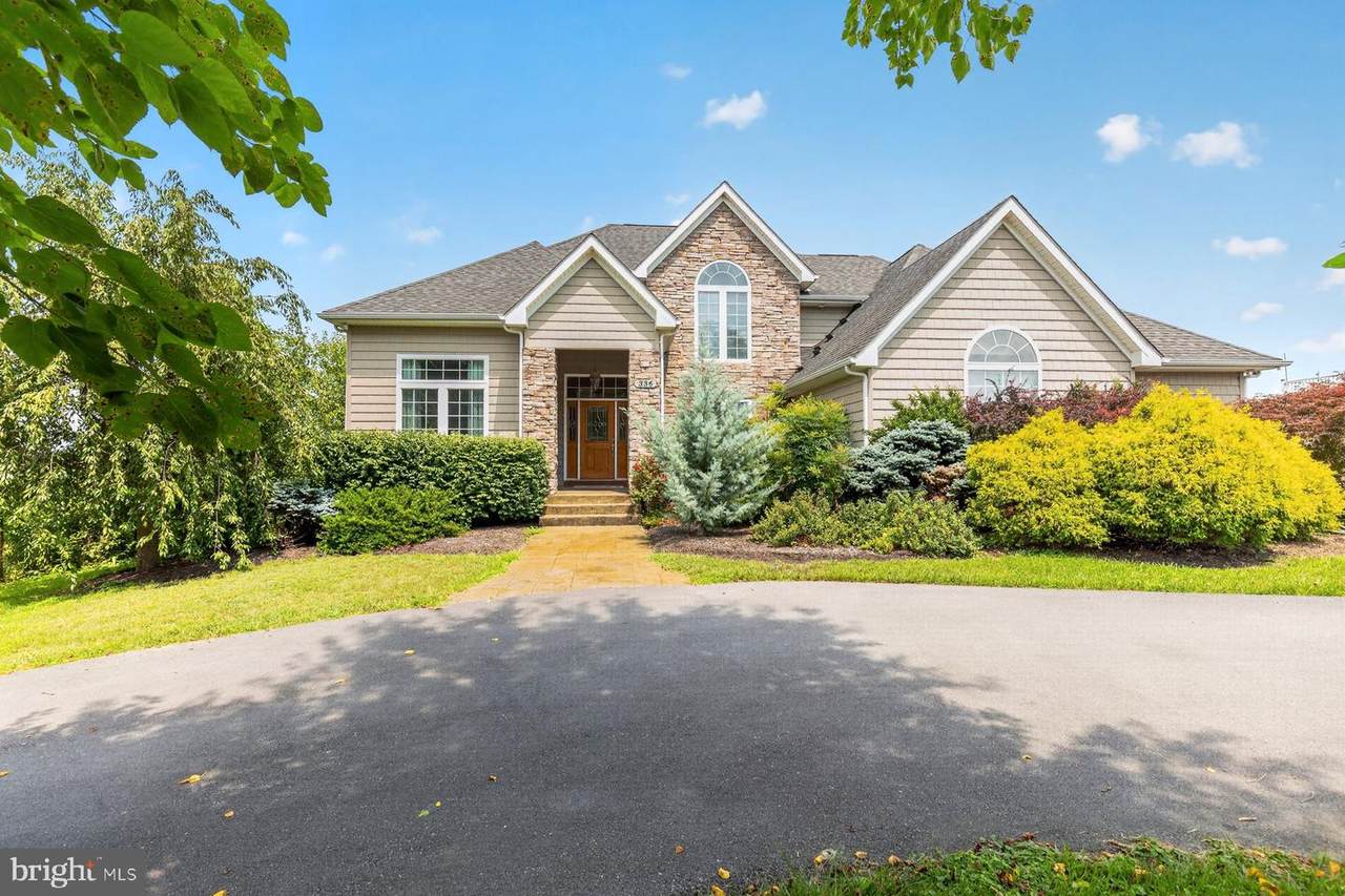 336 Apple Valley Road - Photo 1