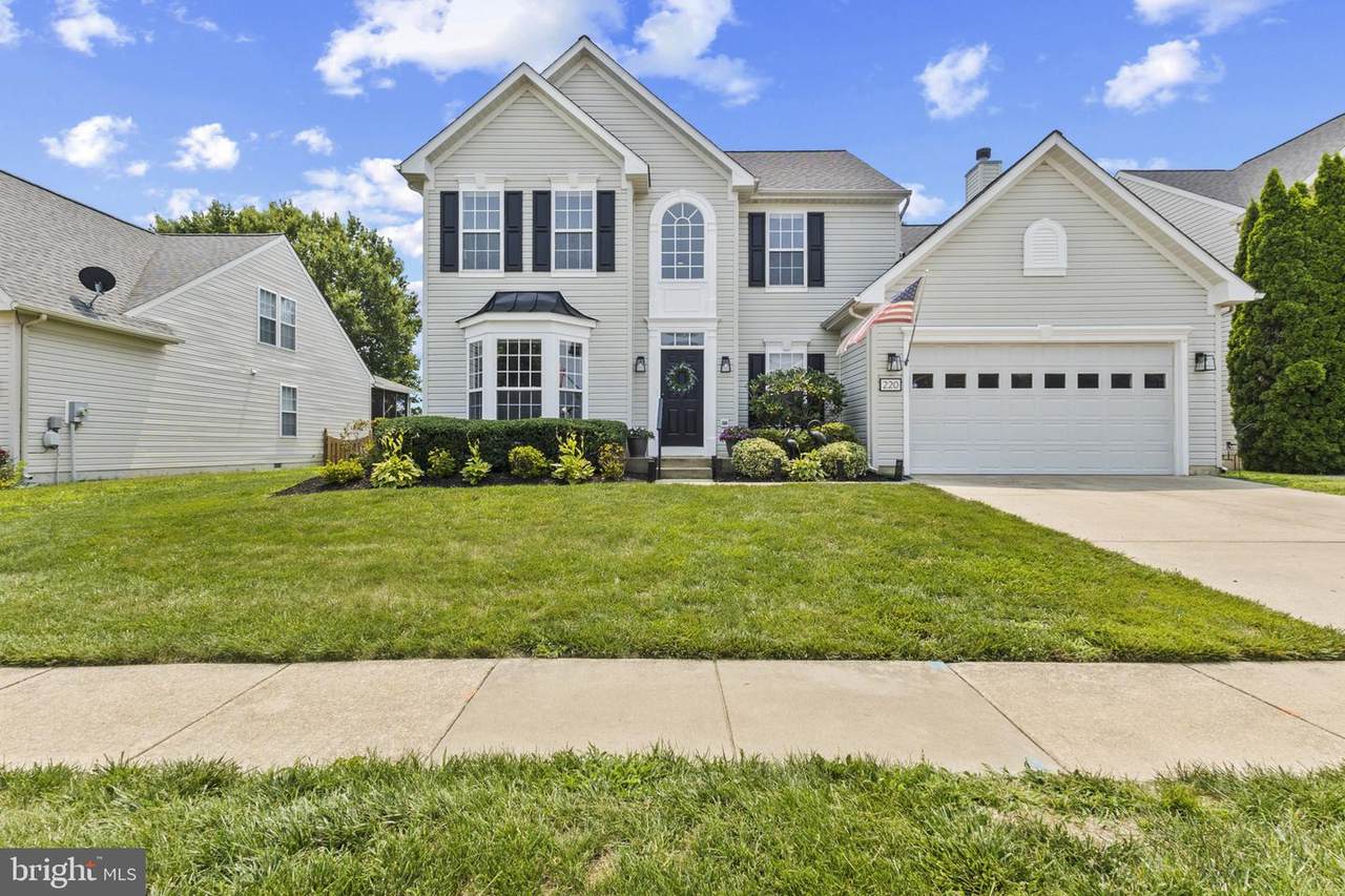 220 Creeks End Lane - Photo 1