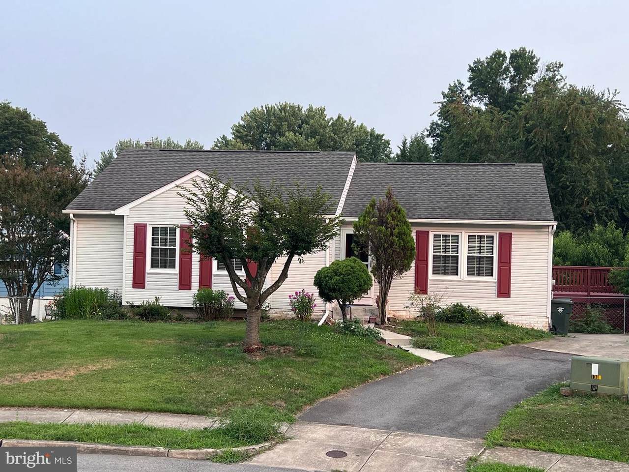 1230 Pinecrest Avenue - Photo 1
