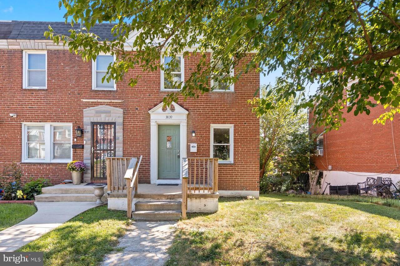 3839 Elmley Avenue - Photo 1