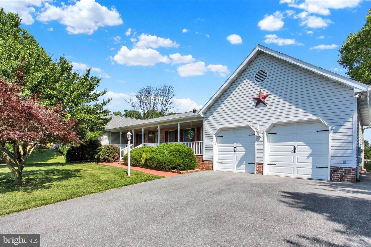 20020 Mt Aetna Road - Photo 1