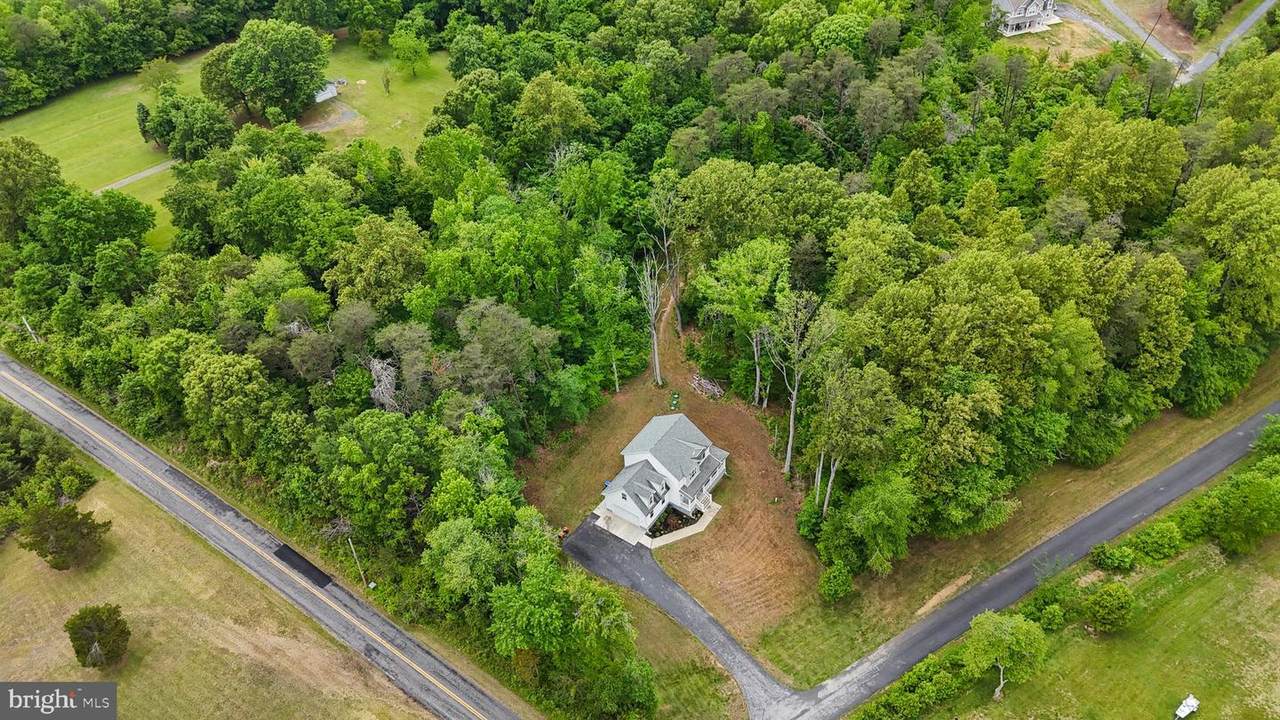 8055 Shannon Woods Place - Photo 1