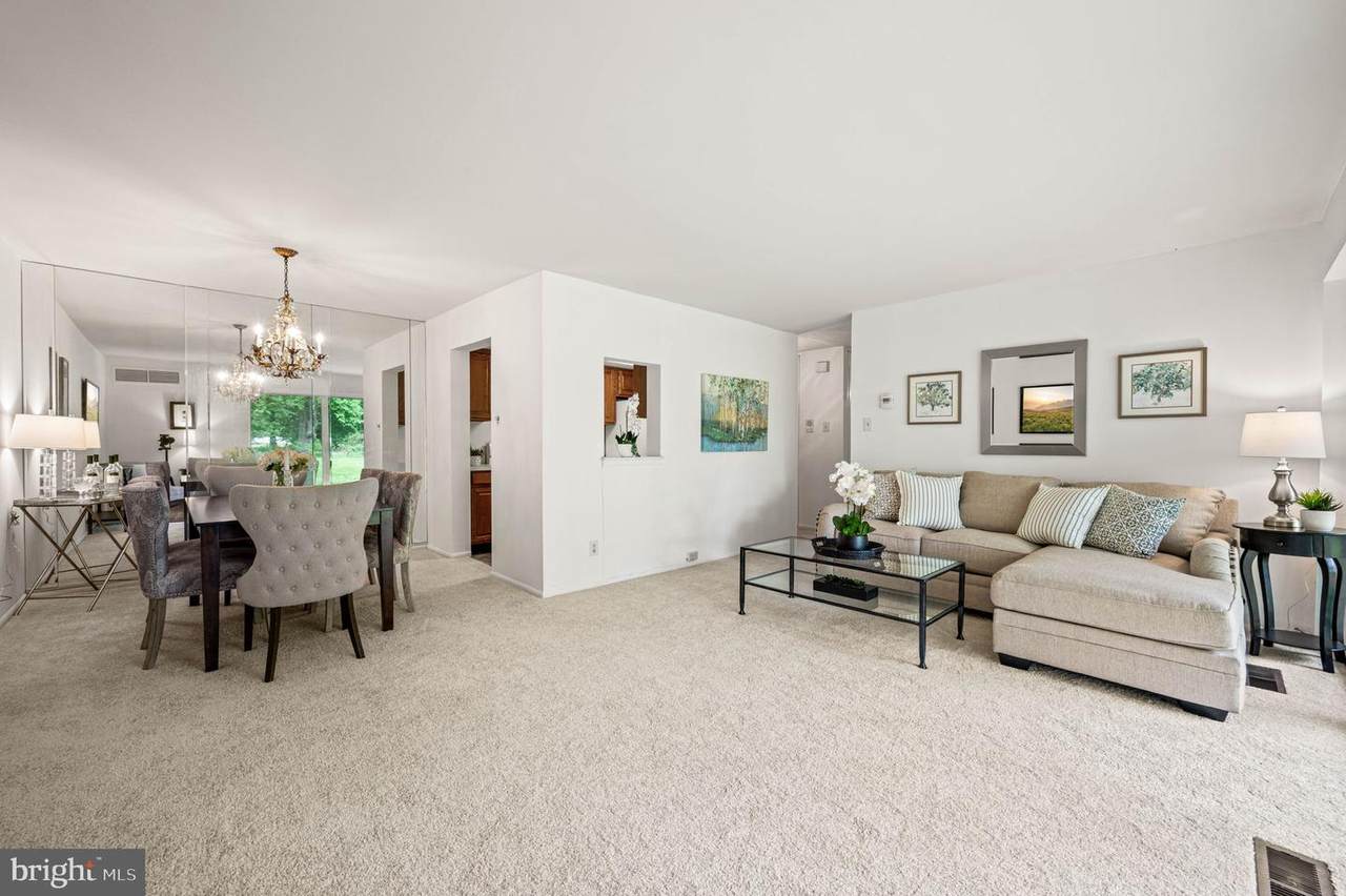 180 Drummers Lane - Photo 1