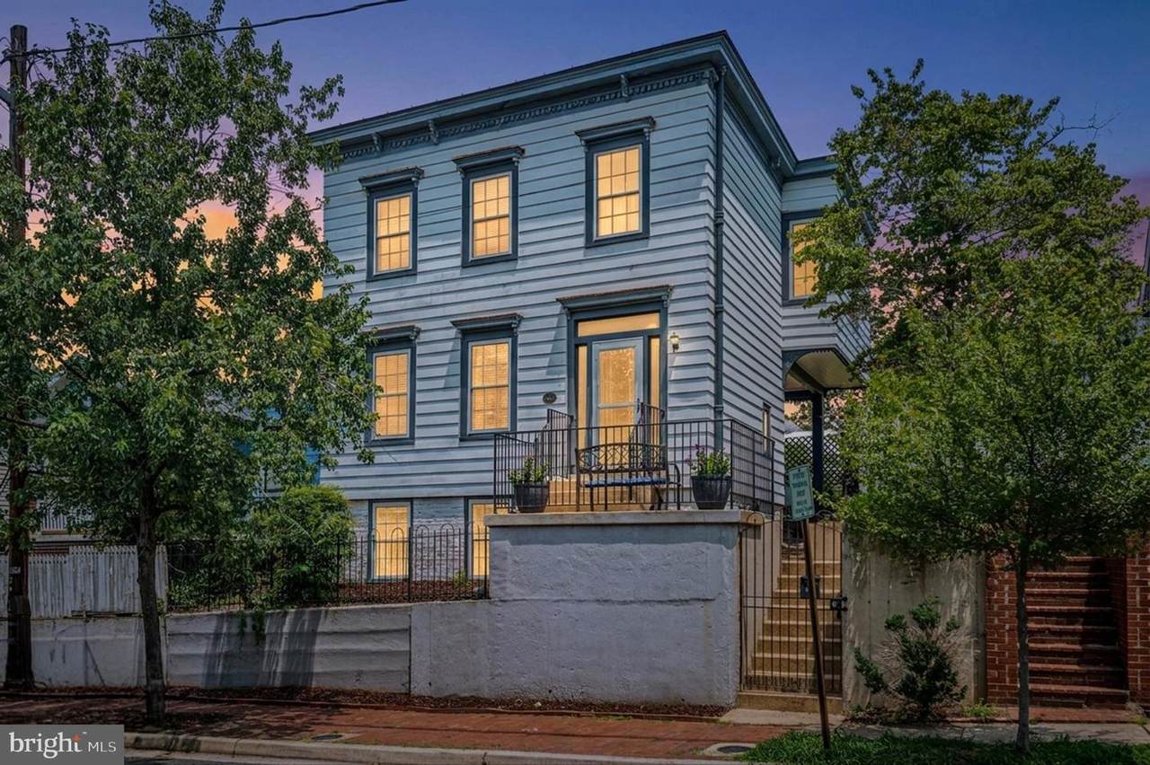 309 Princess Anne Street - Photo 1