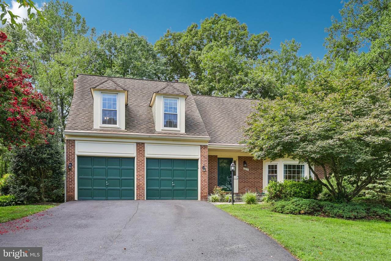 12855 Valleywood Drive - Photo 1